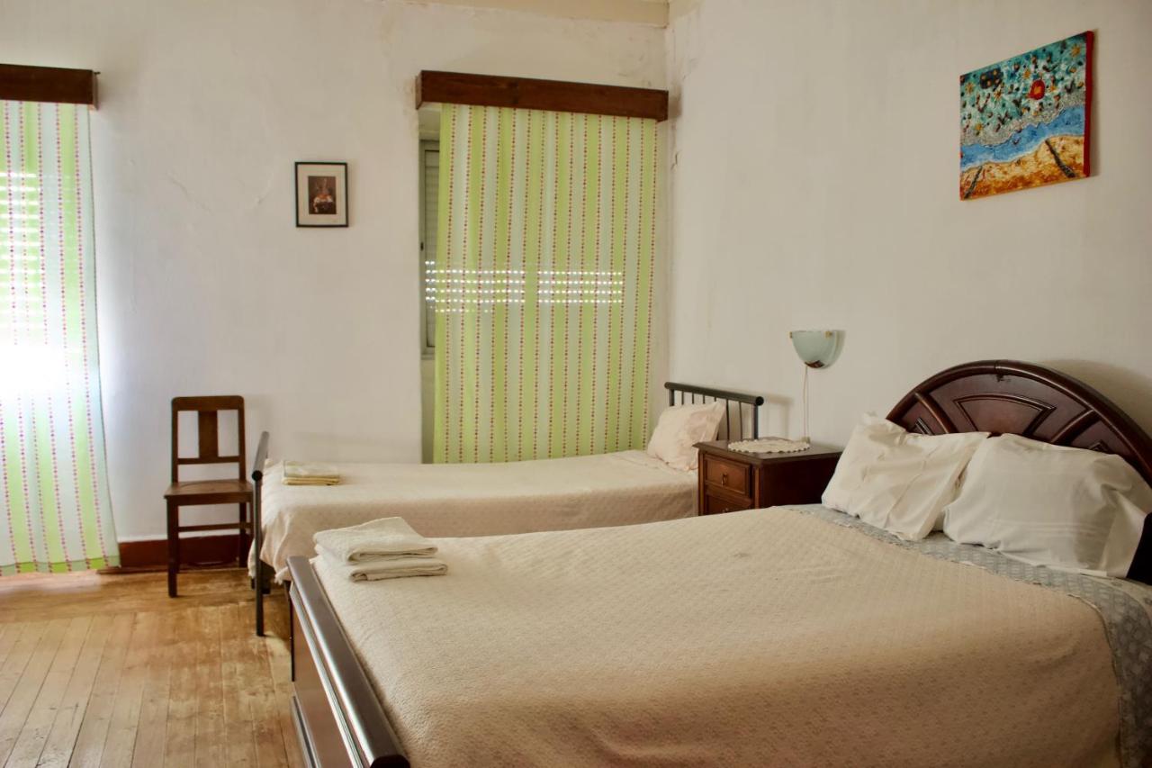 Residencial Tarouca Bed & Breakfast Fundao Luaran gambar