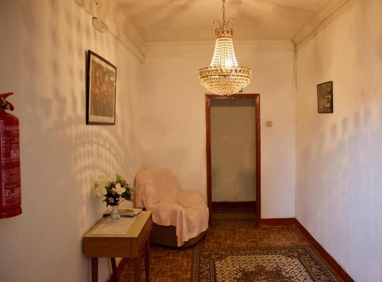 Residencial Tarouca Bed & Breakfast Fundao Luaran gambar